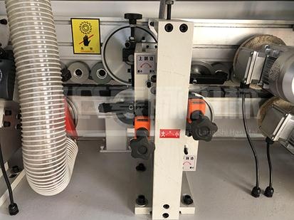 Automatic edge banding machine